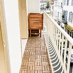 4 Etoiles En Centre De - Le Basile *